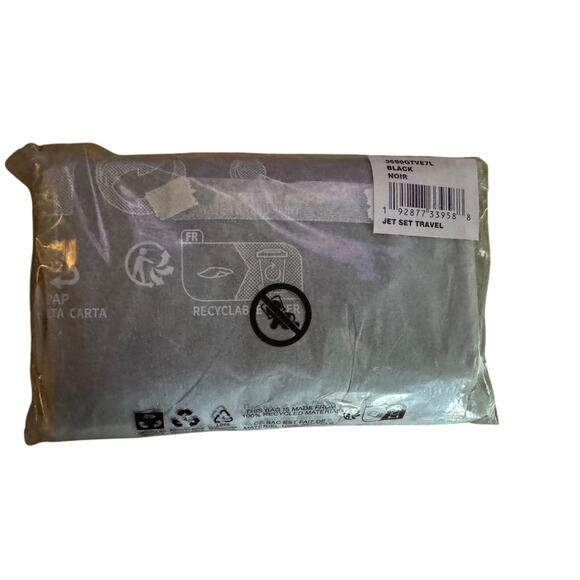 MICHAEL KORS Jet Set Large Leather Clutch Wristlet in Black New w/ Tag MSRP $258 - Picture 12 of 12